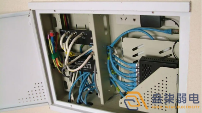 成都盎柒弱電—新型弱電箱的優點